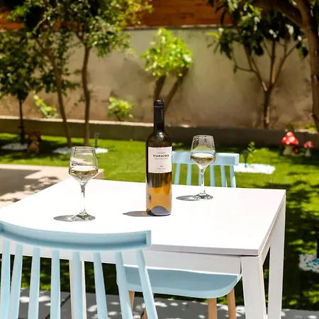 Lilliput Garden Apartment Rhodes City