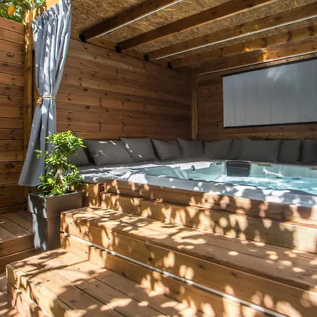 Apartman Lilliput Garden