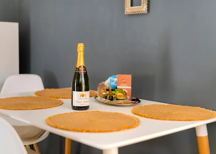 Lilliput Garden Rhodes City